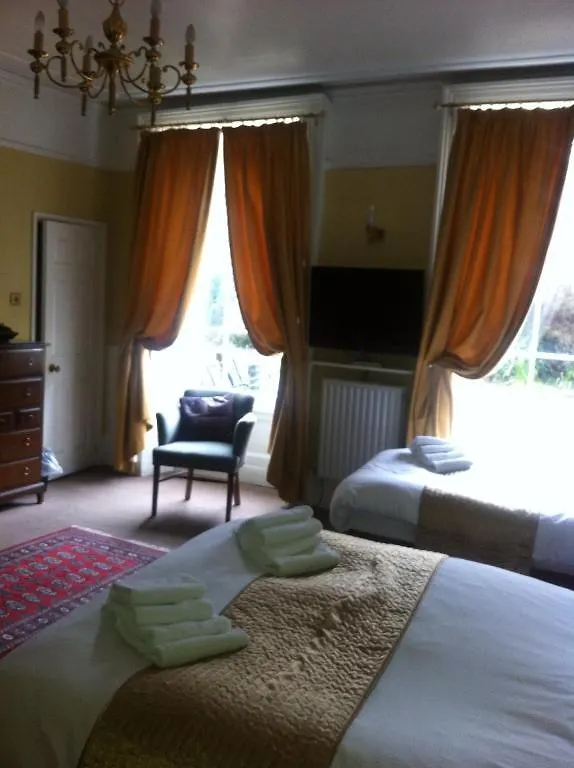 Harmondsworth Hall Guest House West Drayton  United Kingdom
