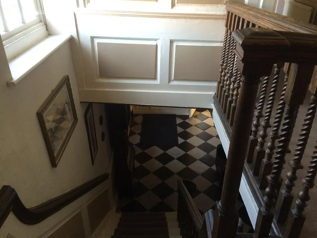 Harmondsworth Hall Guest House West Drayton
